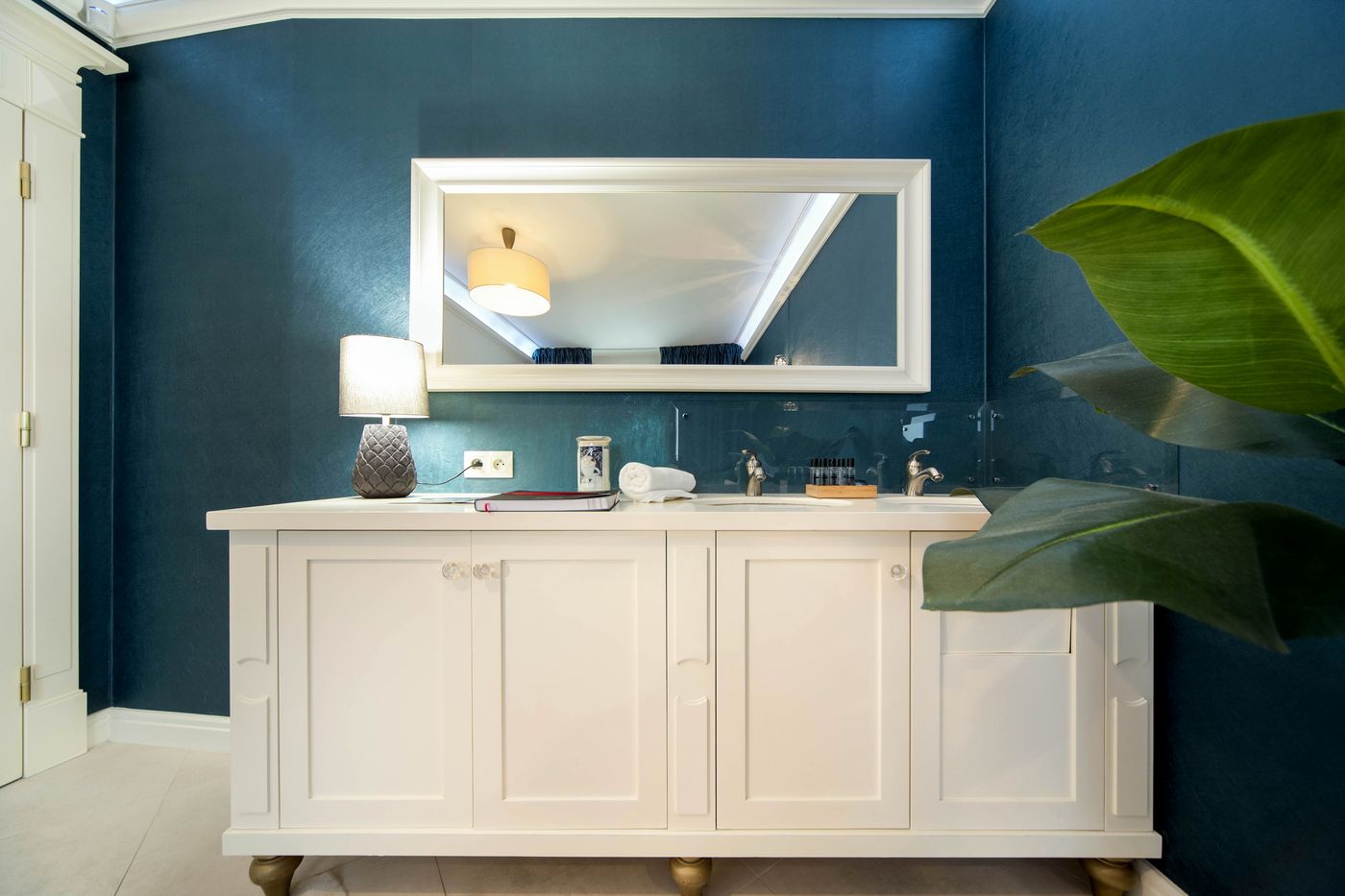 A11-Apartments-Spa-Dermique-Room-57