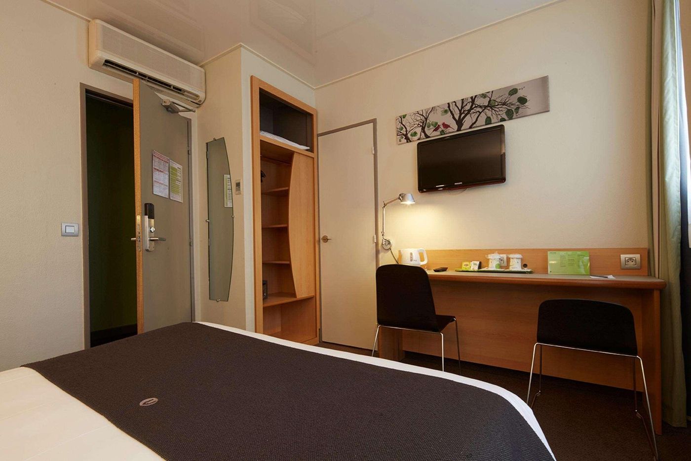 Campanile-Paris14-Maine-Montparnasse-Room-7