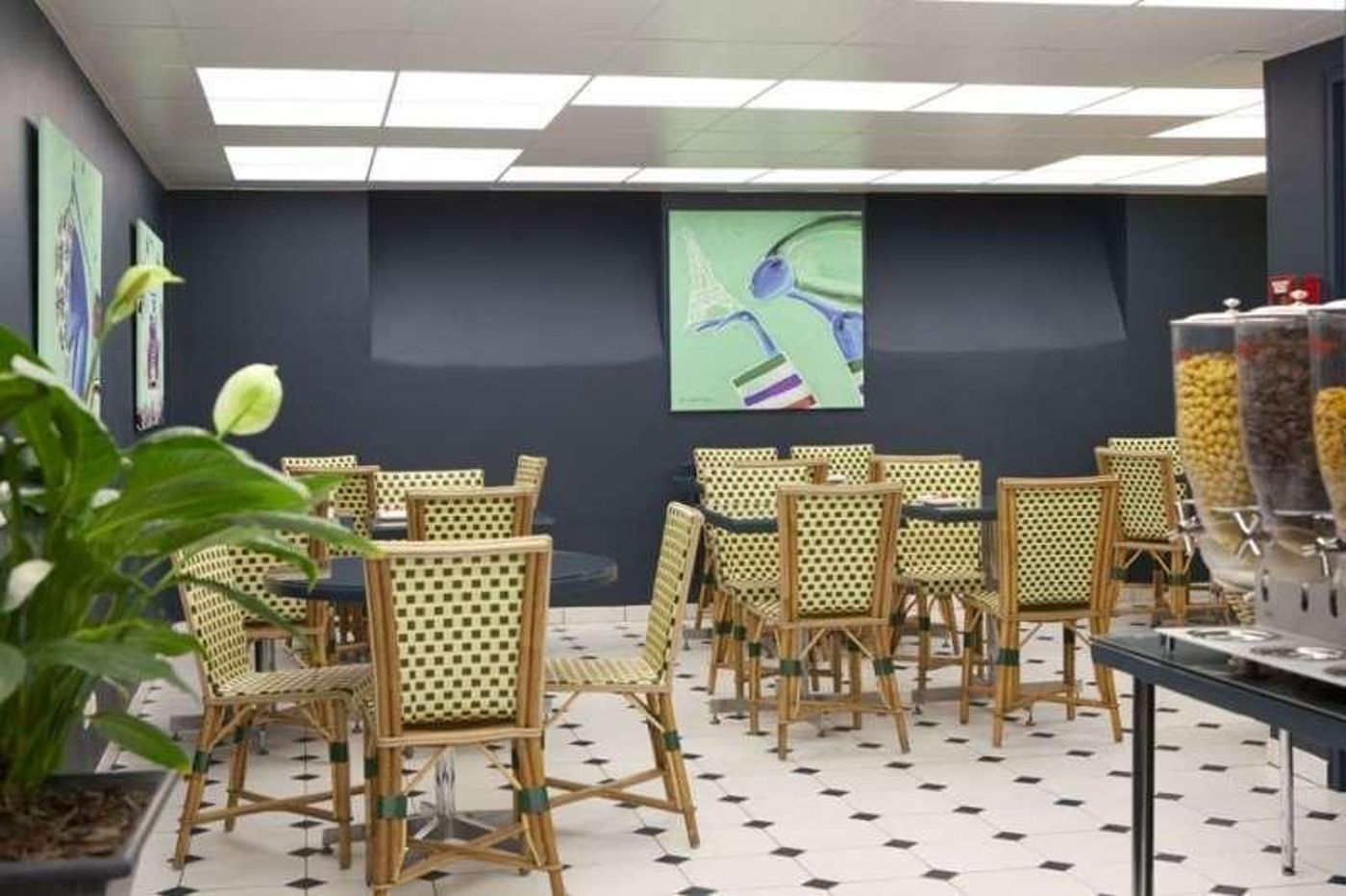 Montparnasse-Alesia-Restaurant-27