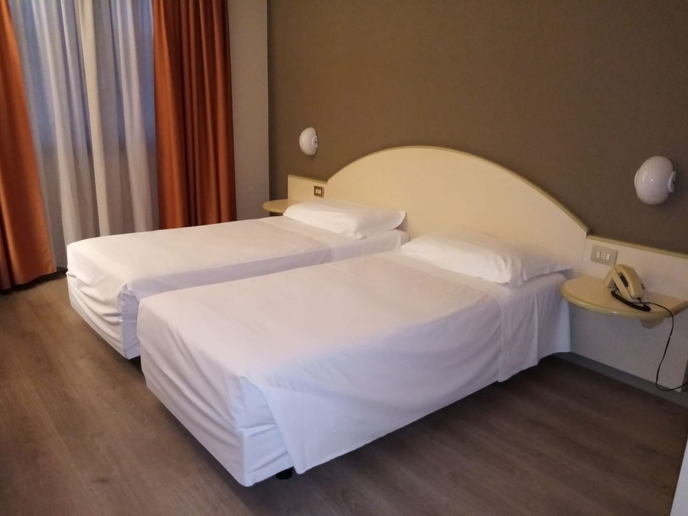 Hotel Des Alpes   - Italy - Rosta (TO) - Room - 3