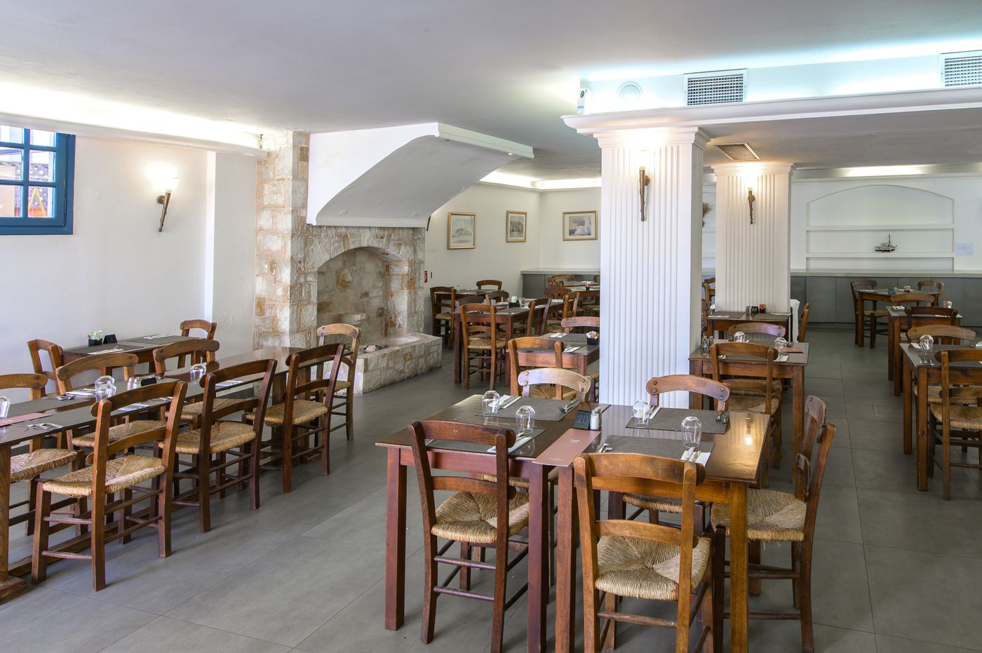 Castello-Village-Resort-Restaurant-55