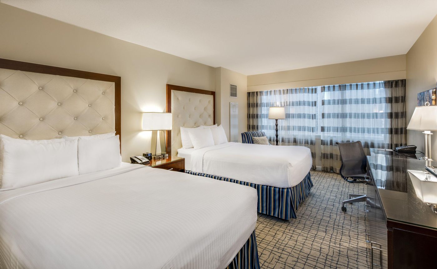 Crowne-Plaza-Times-Square-Manhattan-Room-33