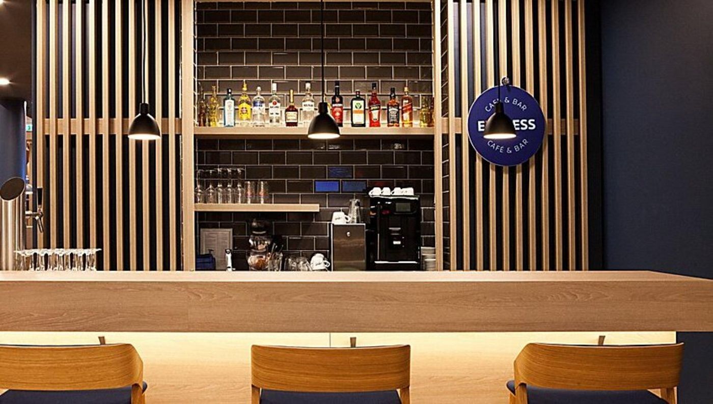 Holiday Inn Express Remscheid - Germany - REMSCHEID - Bar - 2