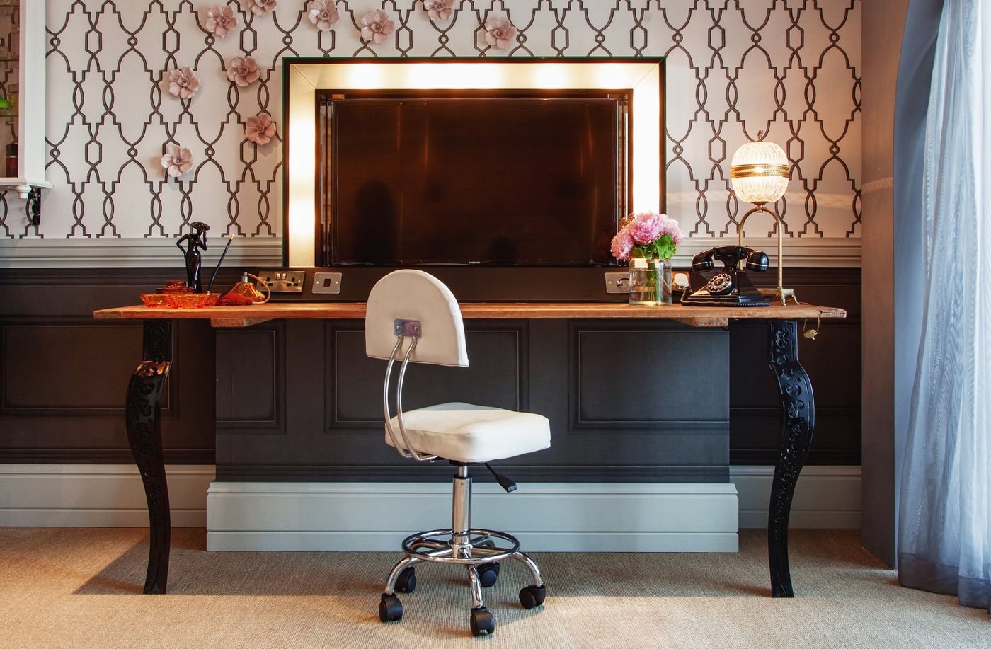 The-Palace-Hotel-Room-42