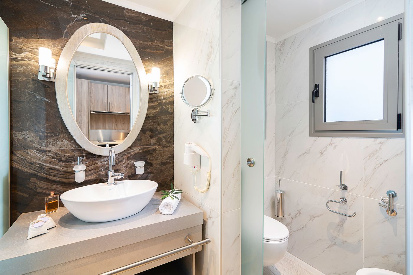 Dionysos Hotel and Suites