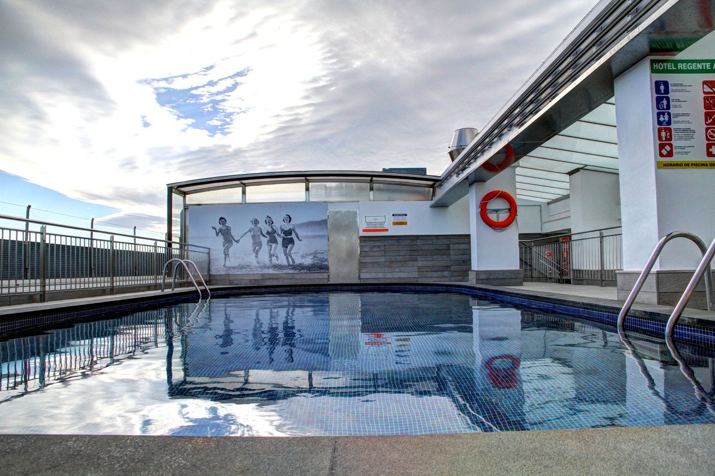 Regente-Aragon-Pool-1