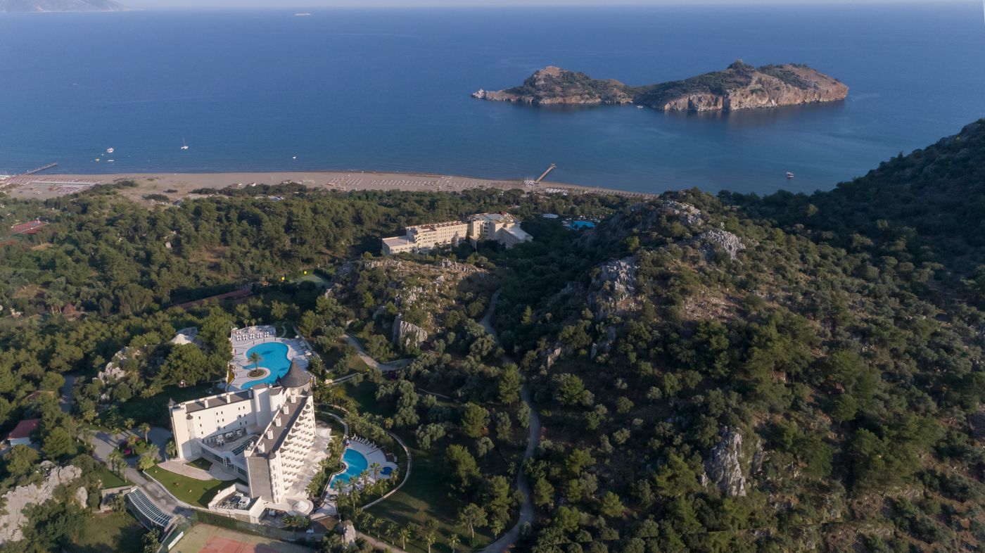 X-Life-Hotel--15-General-view-10