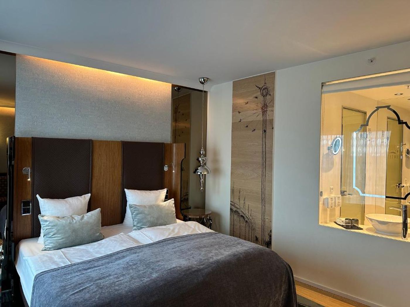 Tivoli-Hotel-Room-37