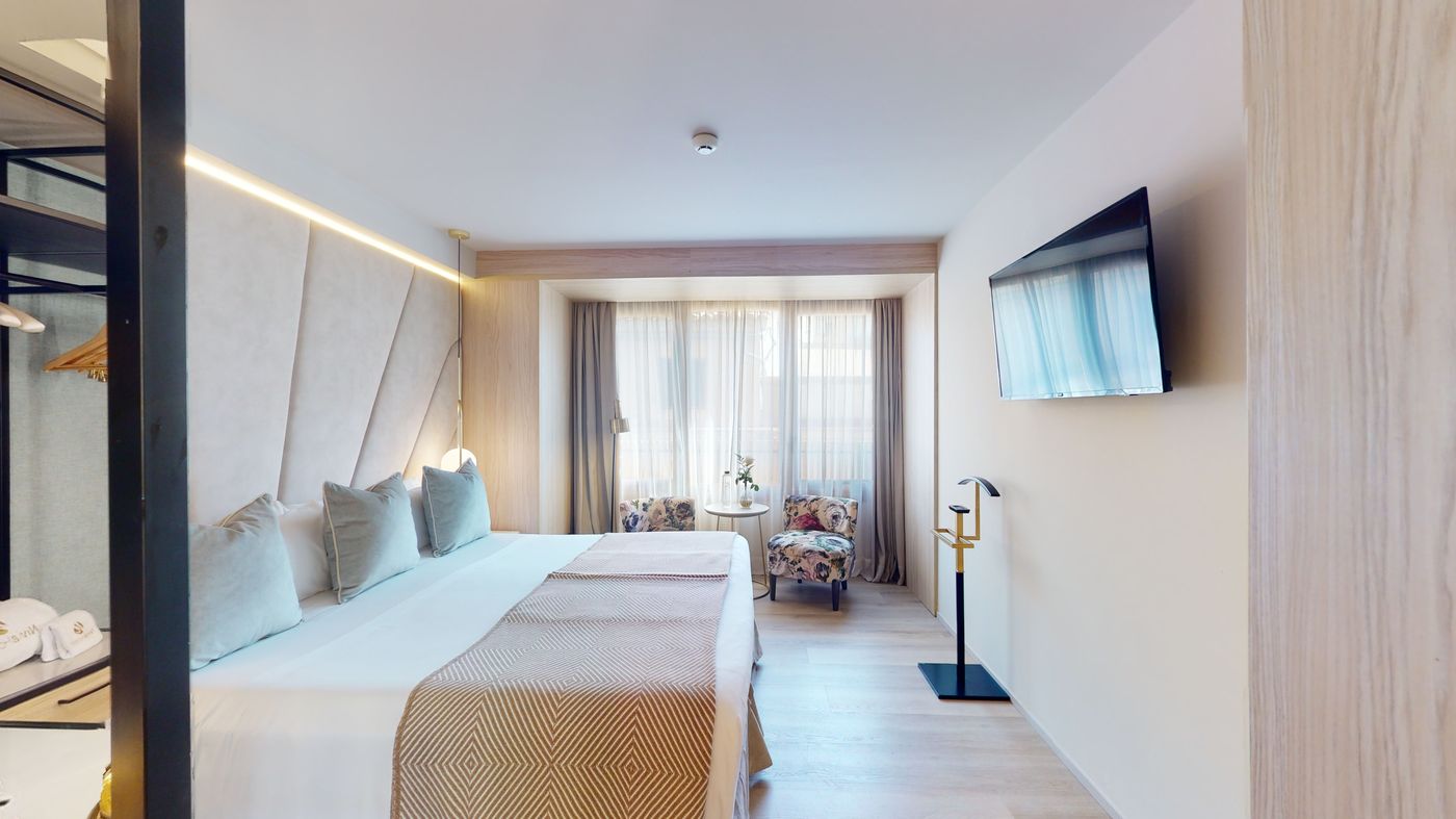 Nivia Born Boutique Hotel