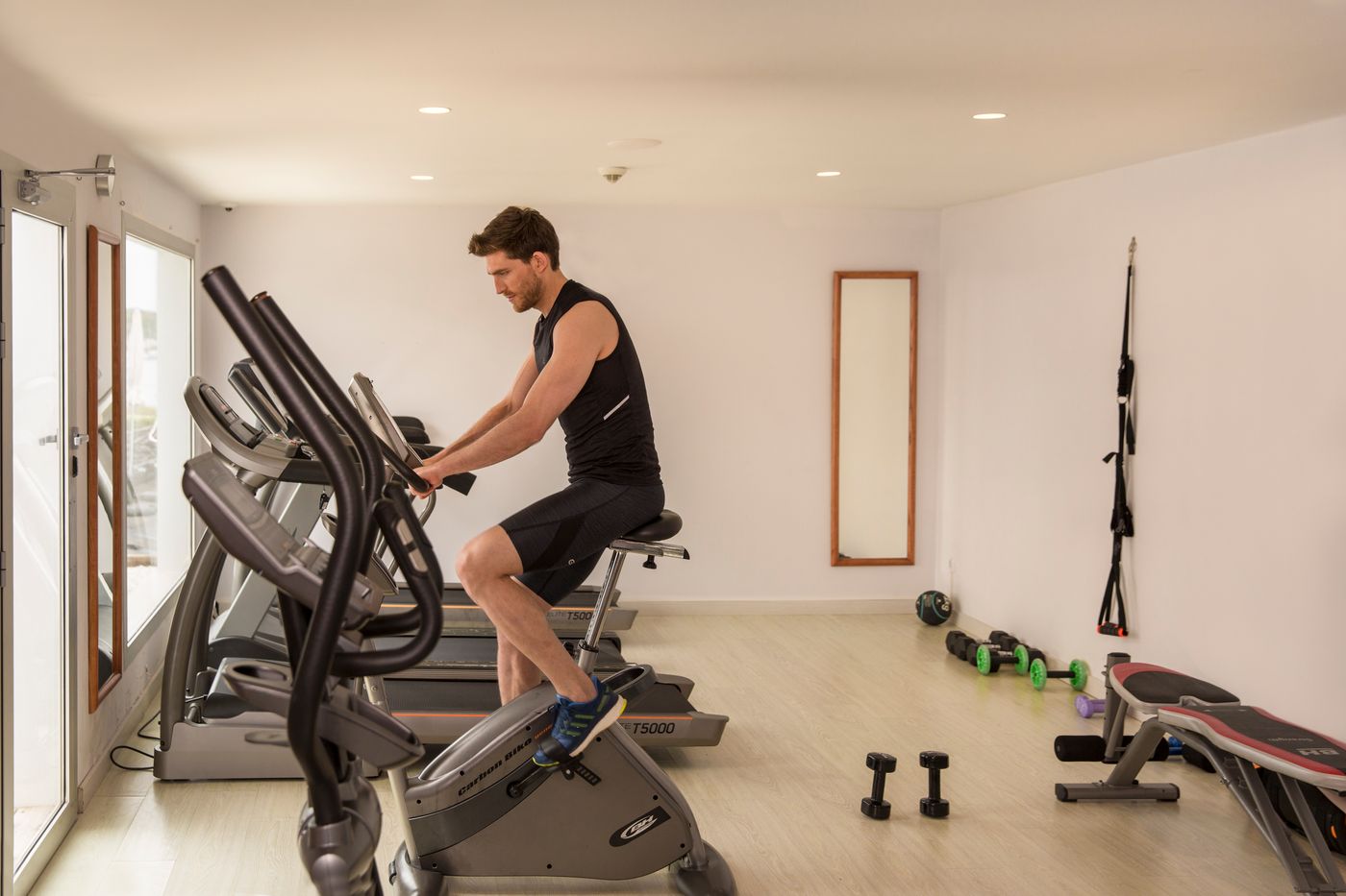 Artiem-Carlos-III-Sports-and-Entertainment-47