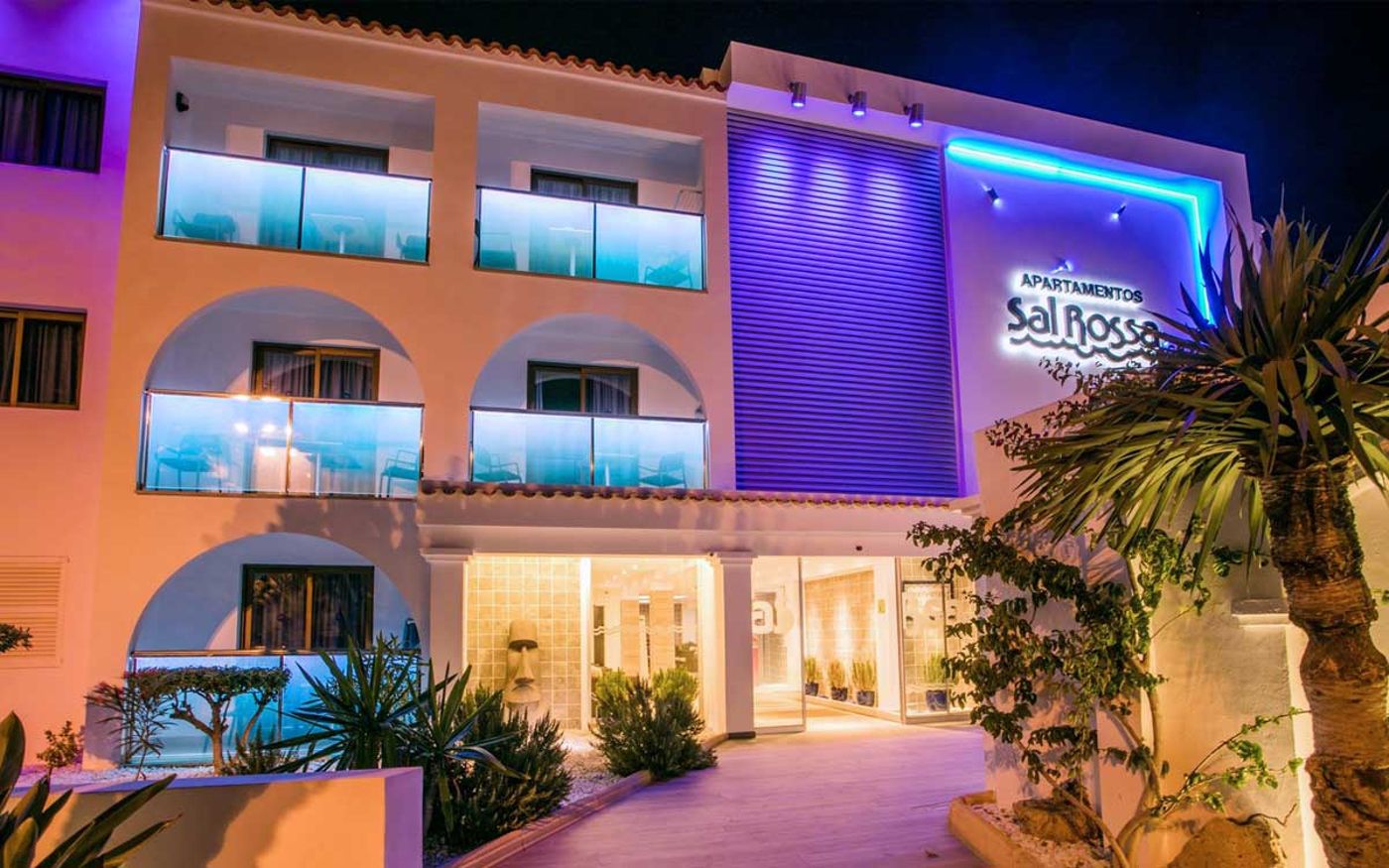 Sal Rossa Apartments