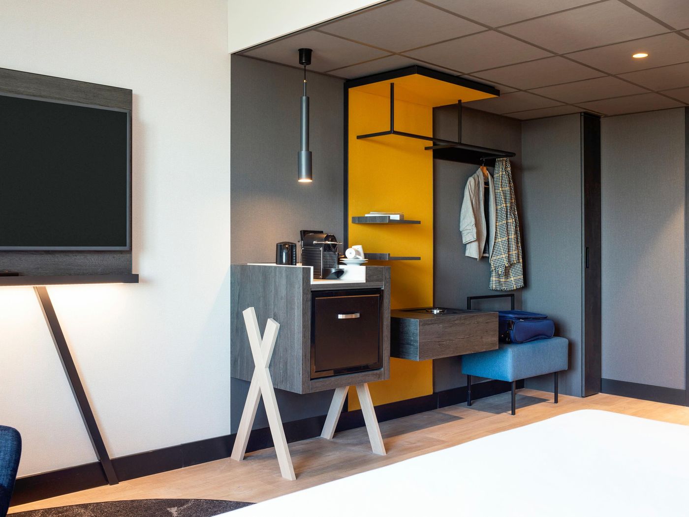 Mercure-Amsterdam-City-Hotel-Room-8