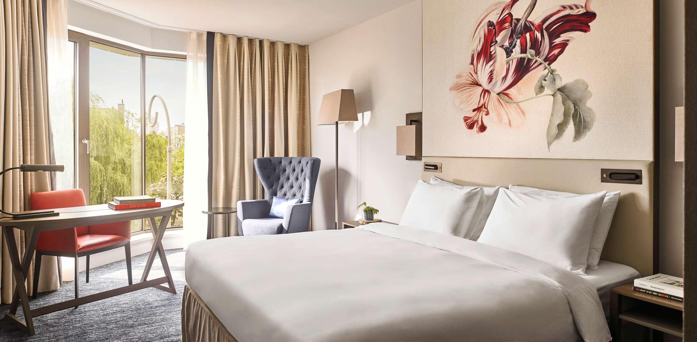 Hyatt-Regency-Amsterdam-Room-40