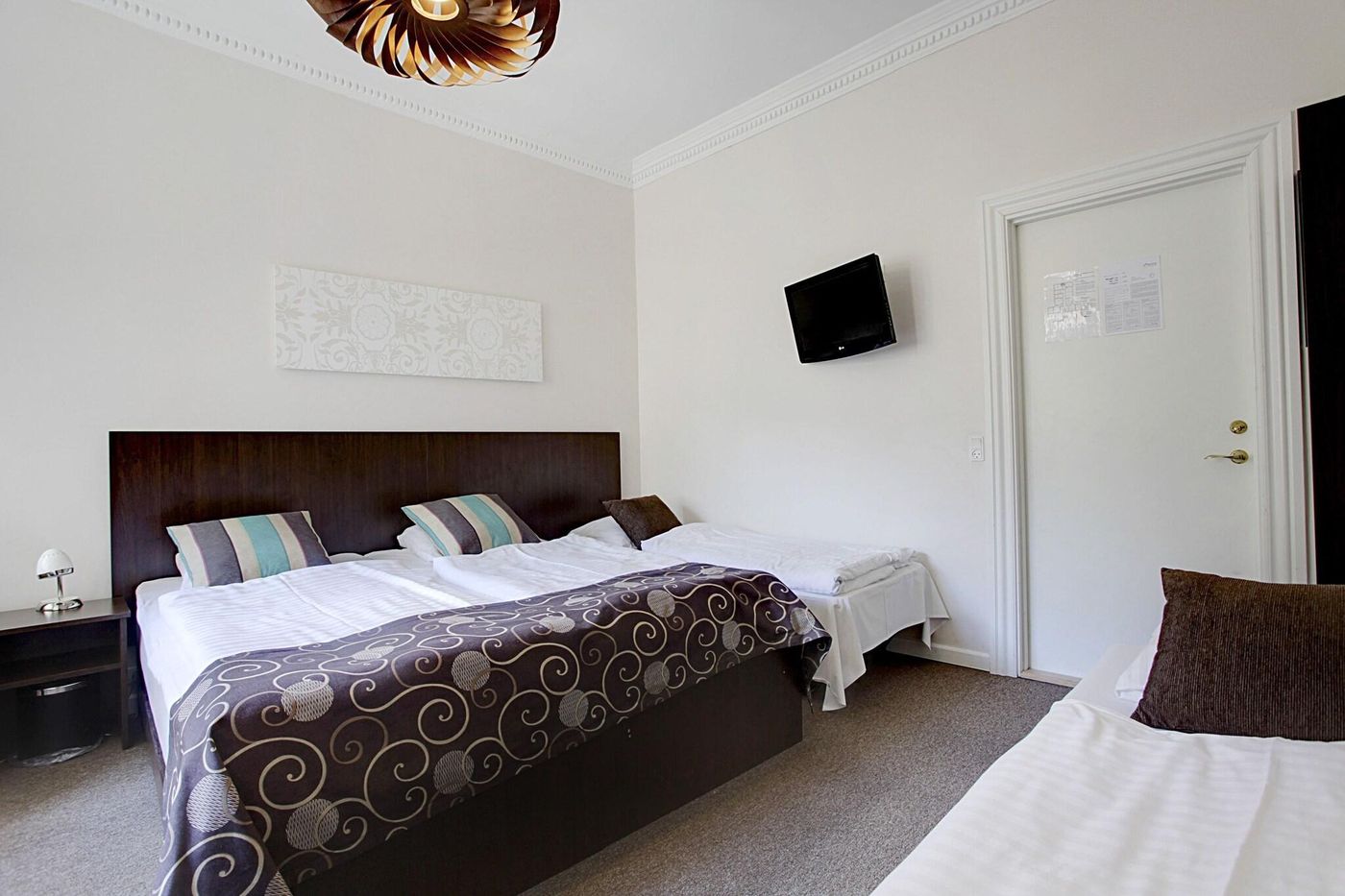 Sct Thomas - Denmark - Copenhagen - Room - 11