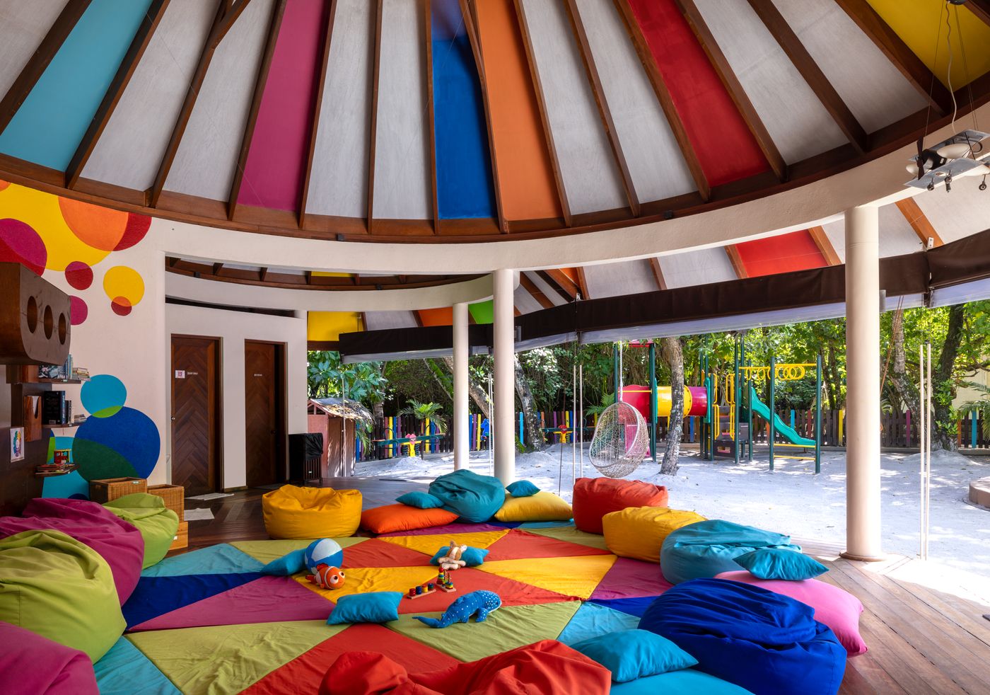 Adaaran Select Meedhupparu & Prestige Water Villas Maldives