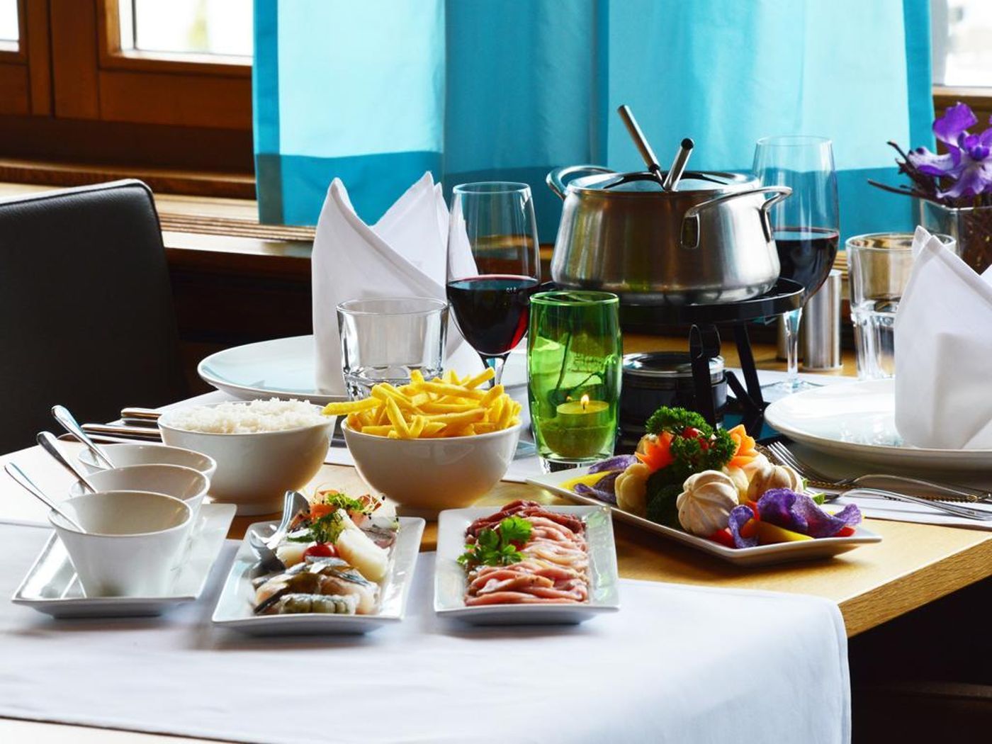 Flora Alpina-Switzerland-VITZNAU -General view-1