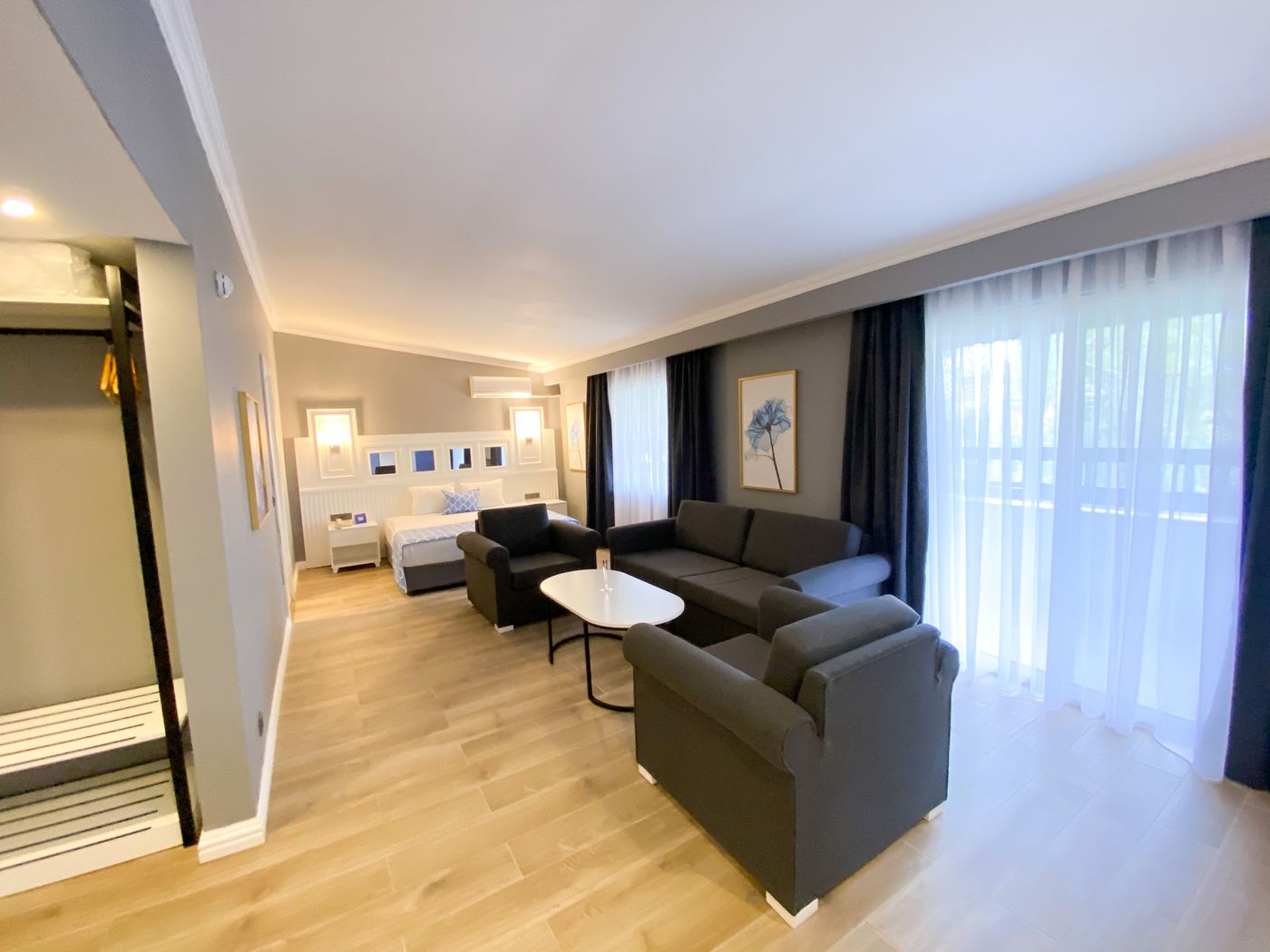 Gypsophila-Club-Marine-Room-27