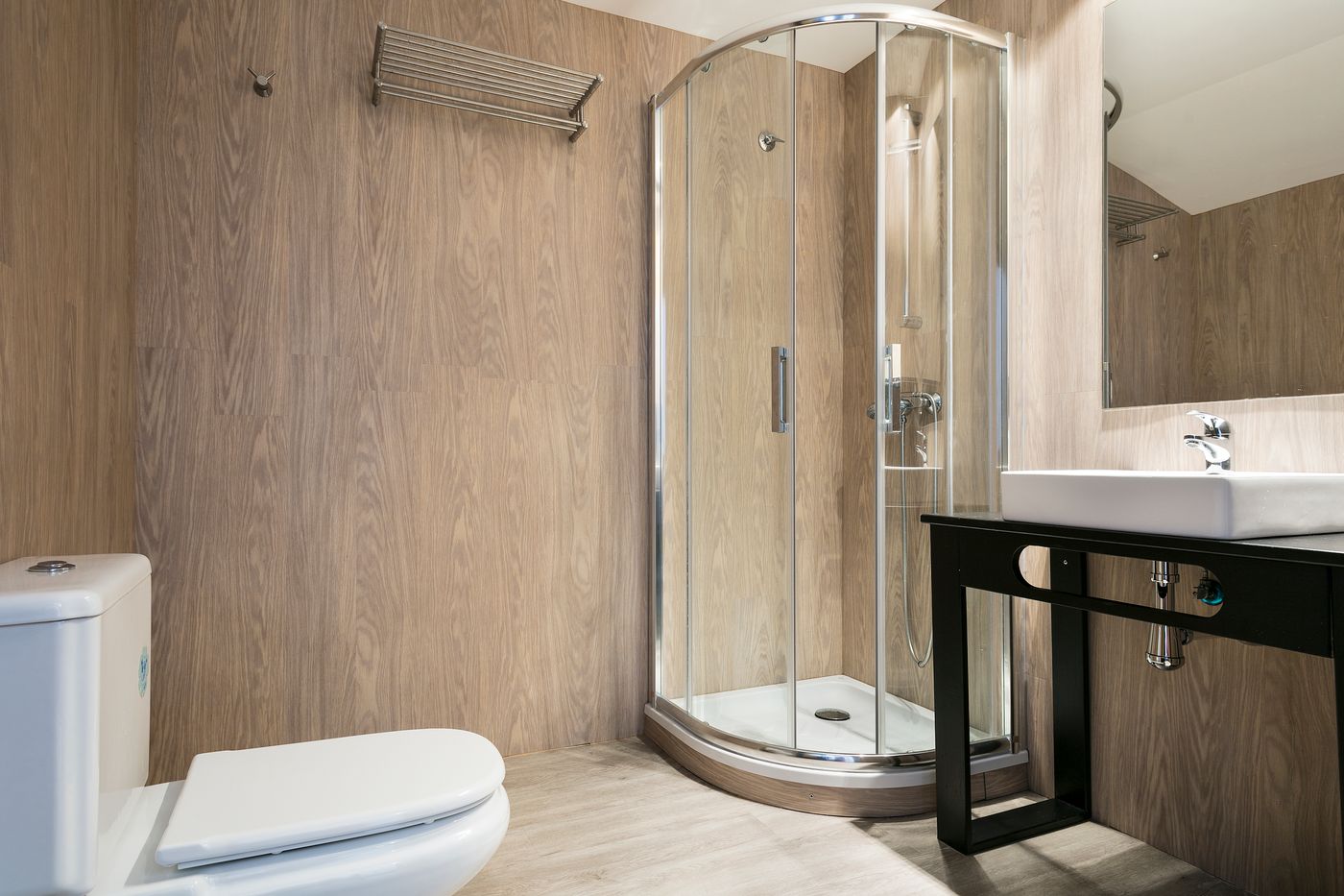 Salles-Beach-Apartments-Room-38