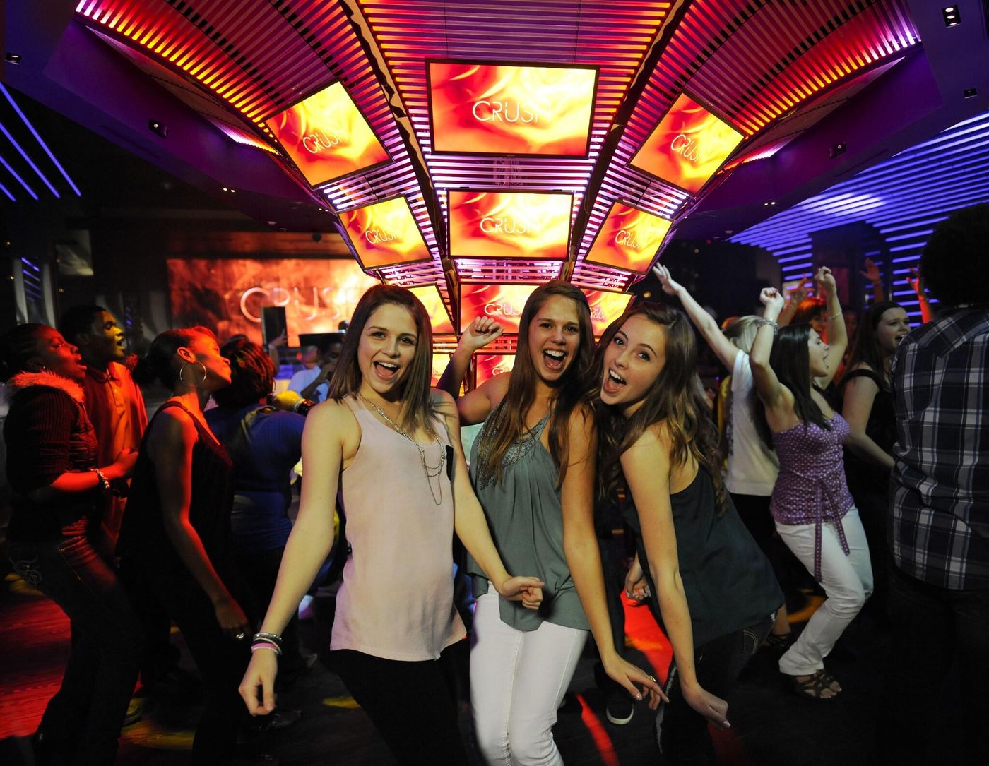 The-Reef-Atlantis-Sports-and-Entertainment-53