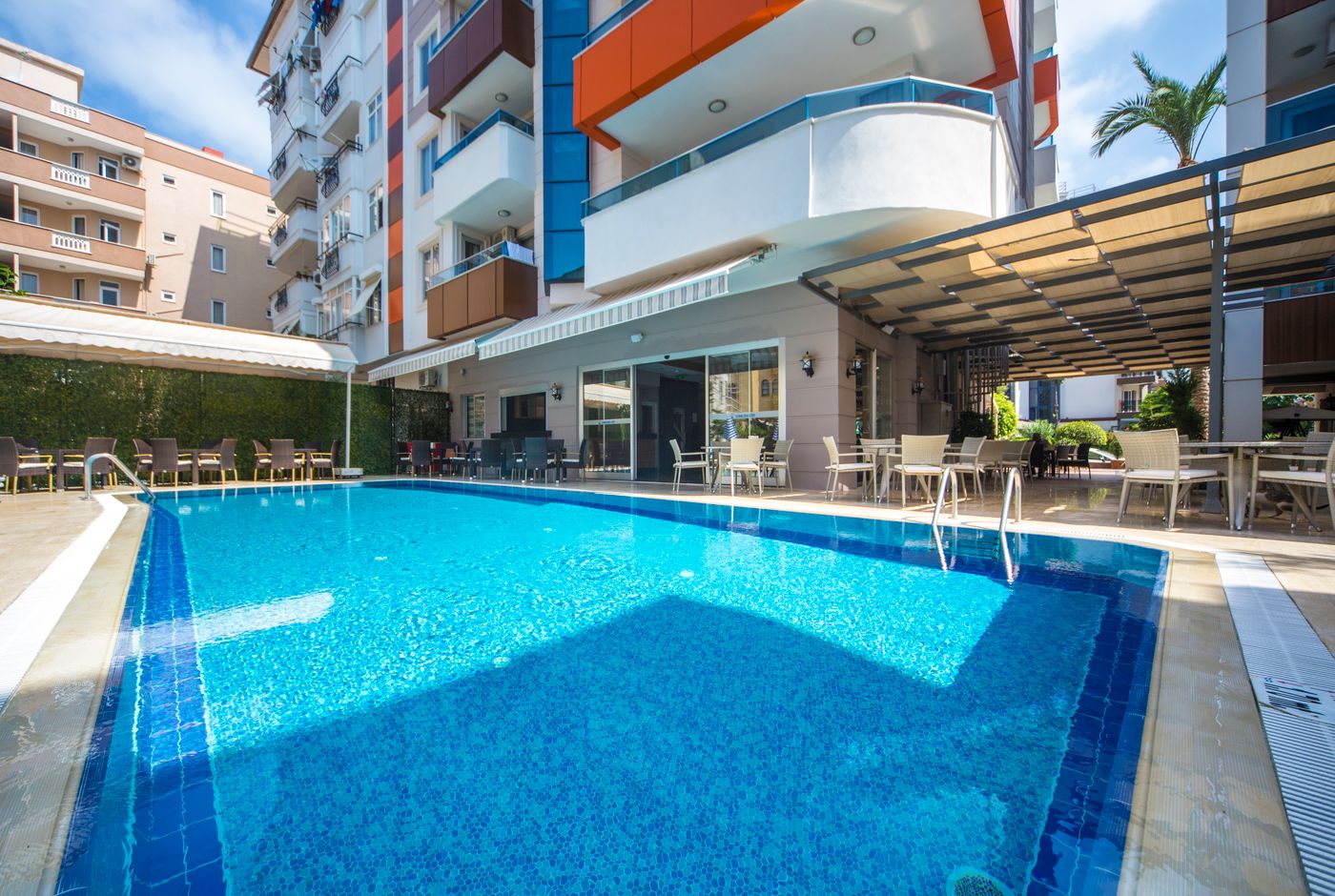 Lonicera-City-Hotel-General-view-1