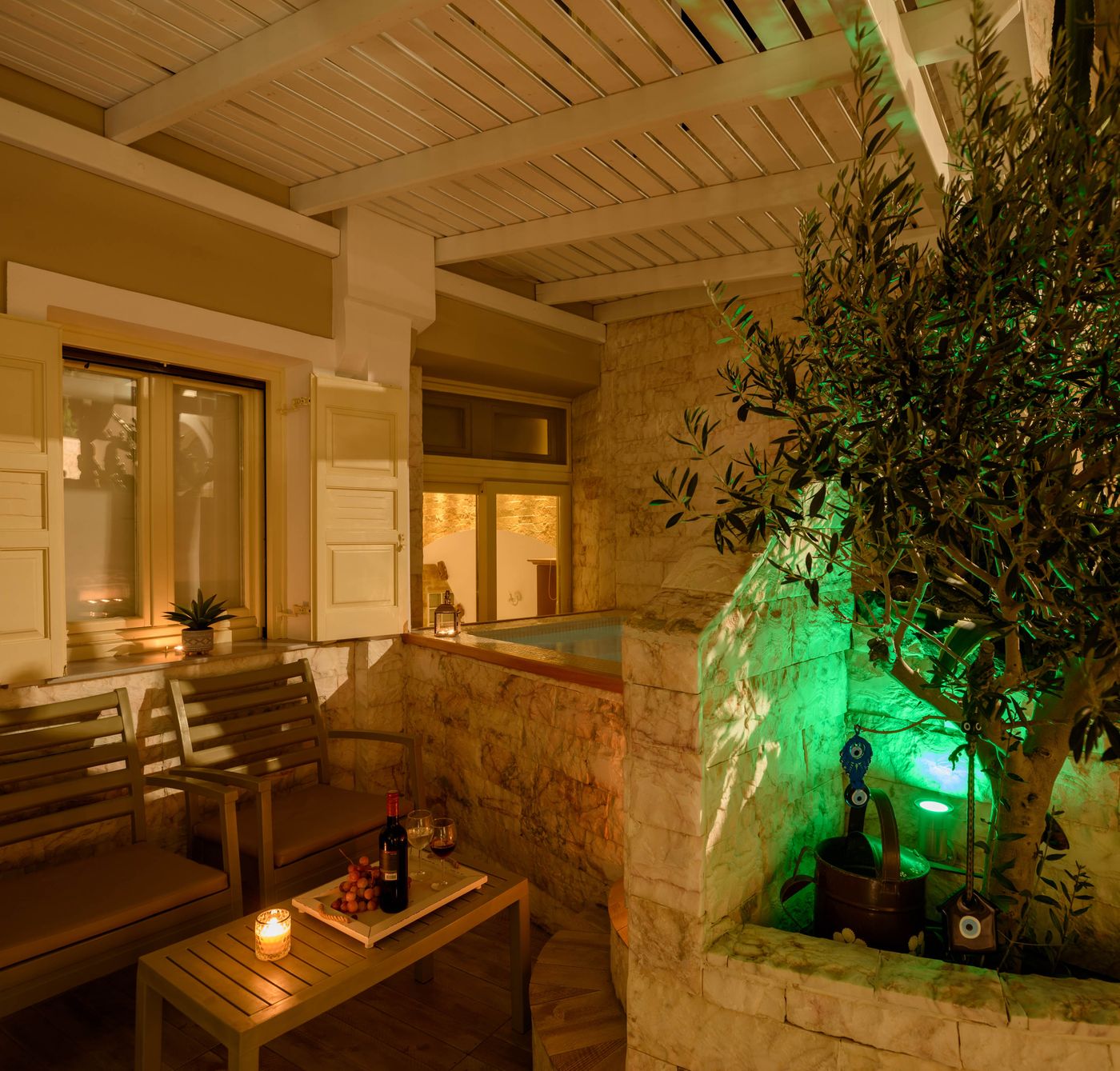 Suite-Home-Santorini-Room-39