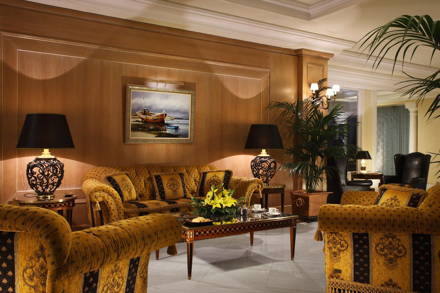Royal-Olympic-Hotel-Lobby-15
