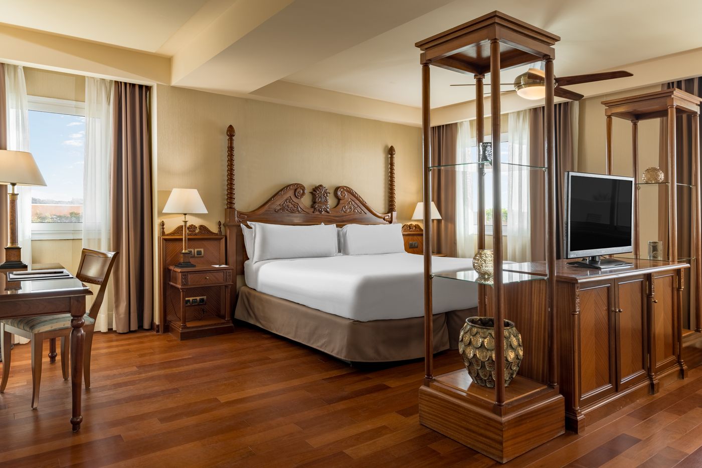 Elba-Estepona-Gran-Hotel---Thalasso-Spa-Room-26