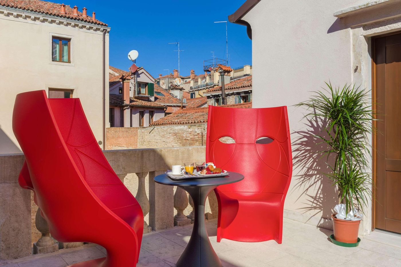 Hotel-Aquarius-Venice-Terrace-75