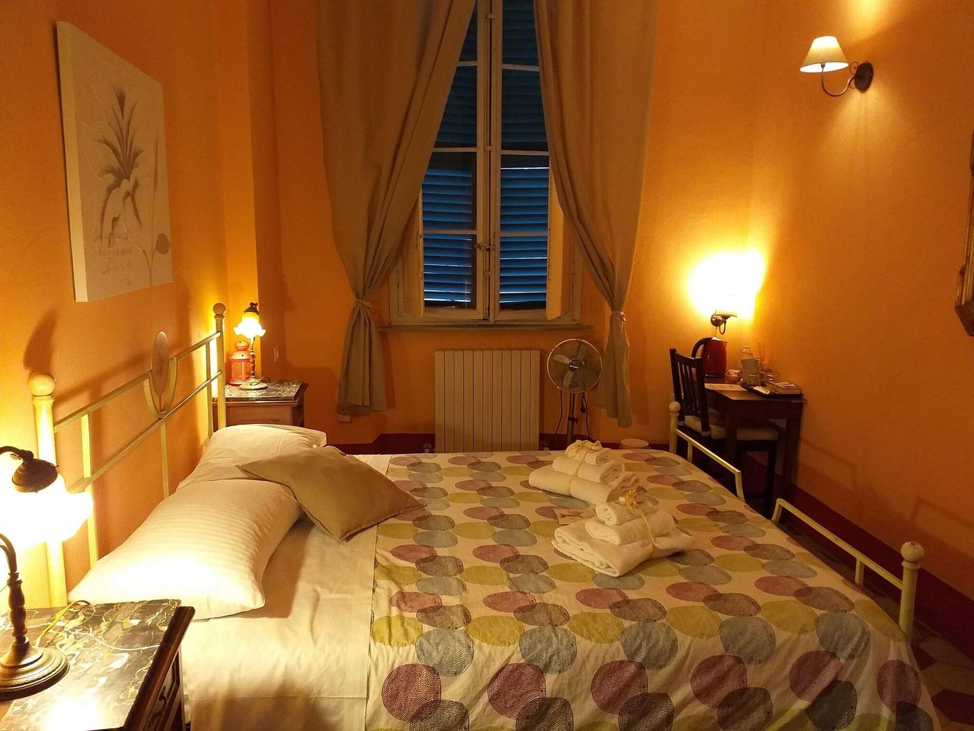 LuccaCharm-Italy-LUCCA -Room-8