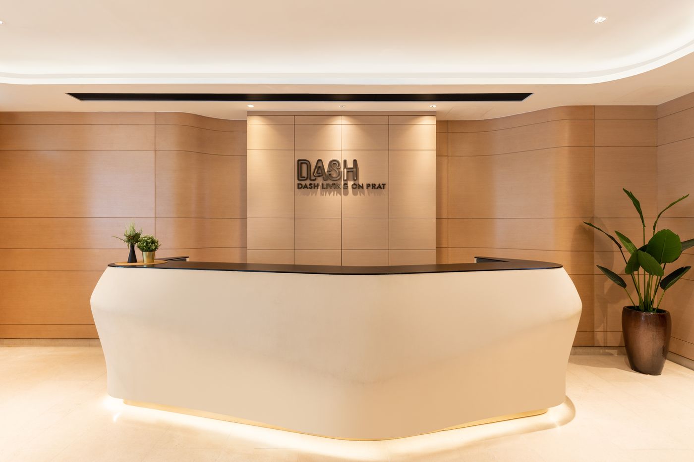 Dash-Living-On-Prat-Lobby-2