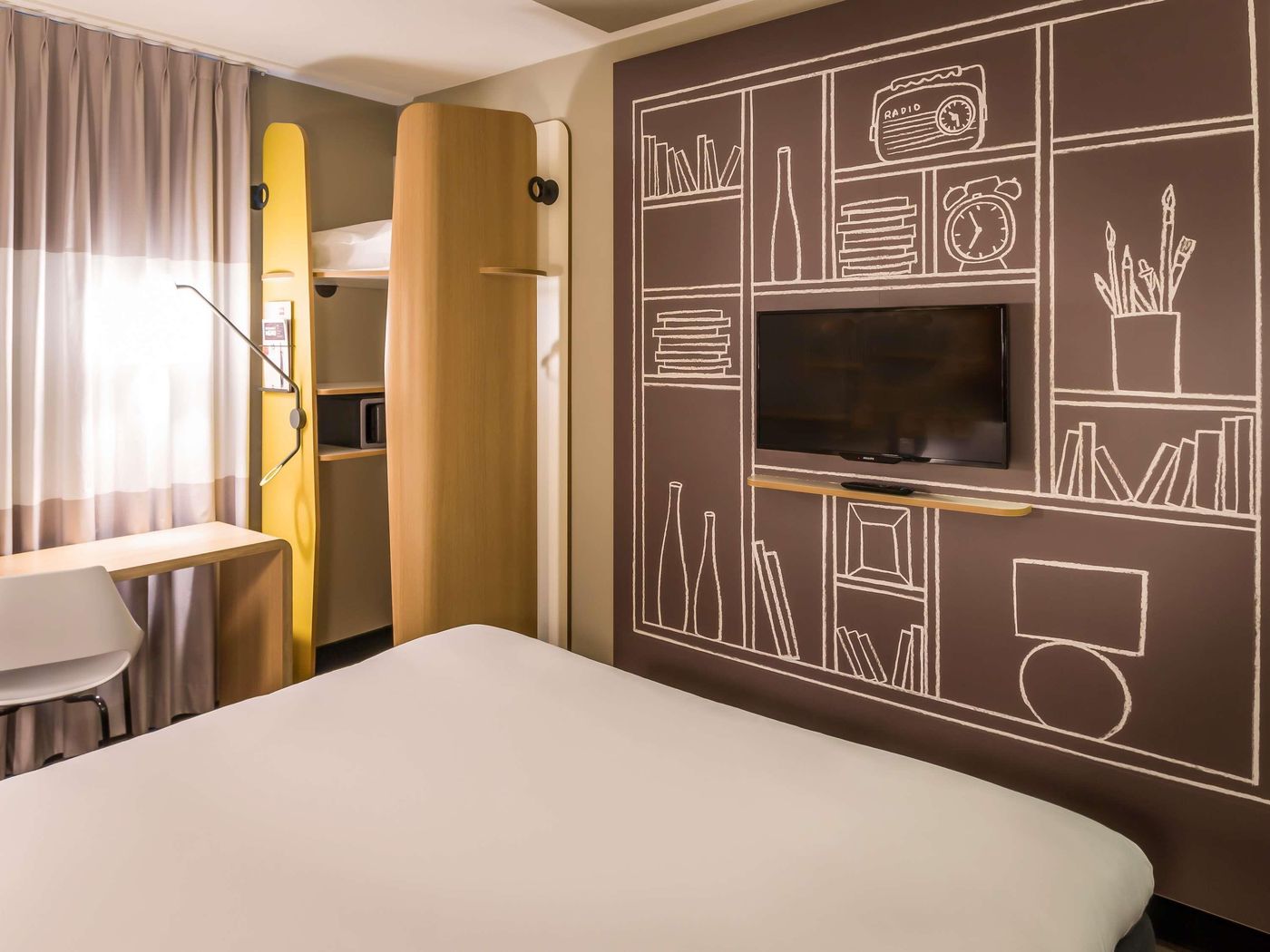 ibis-Amsterdam-City-West-Room-25