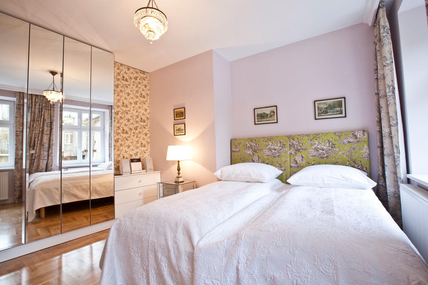 Crystal-Suites-chez-Helena-Room-12