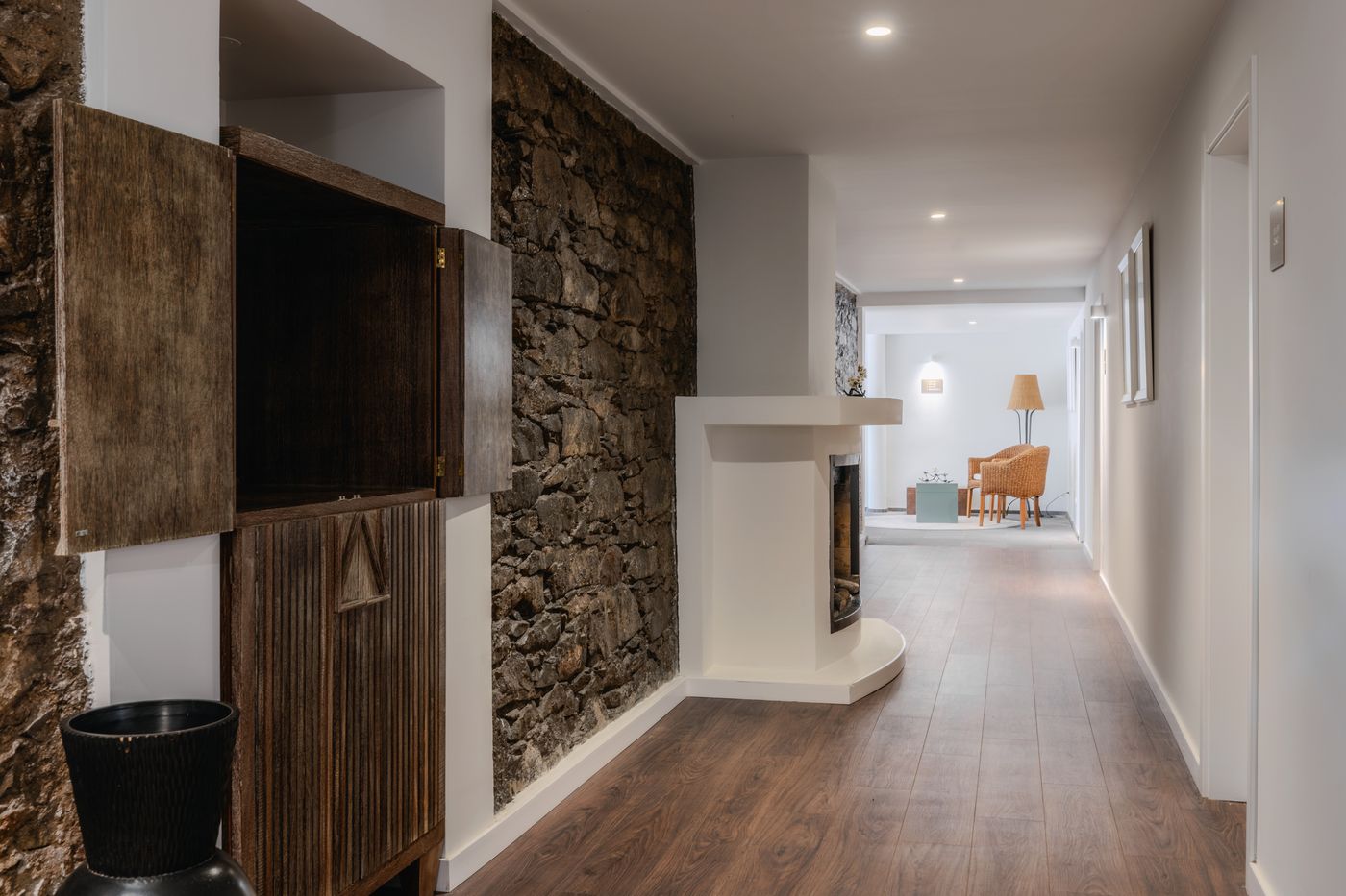 Enotel-Golf-Lobby-24