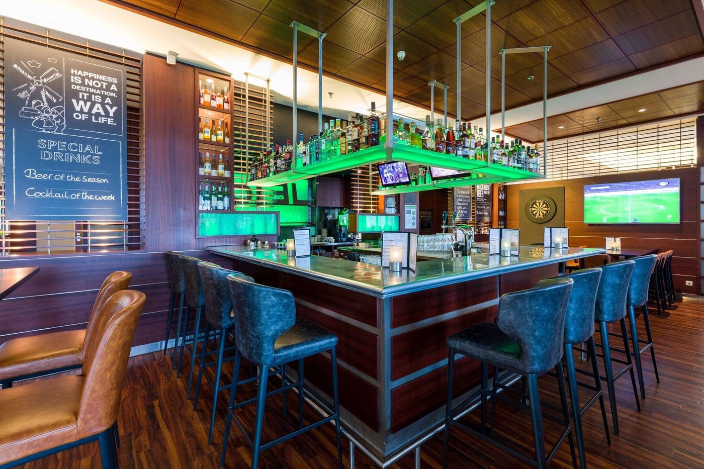 Courtyard-Amsterdam-Airport-Restaurant-15