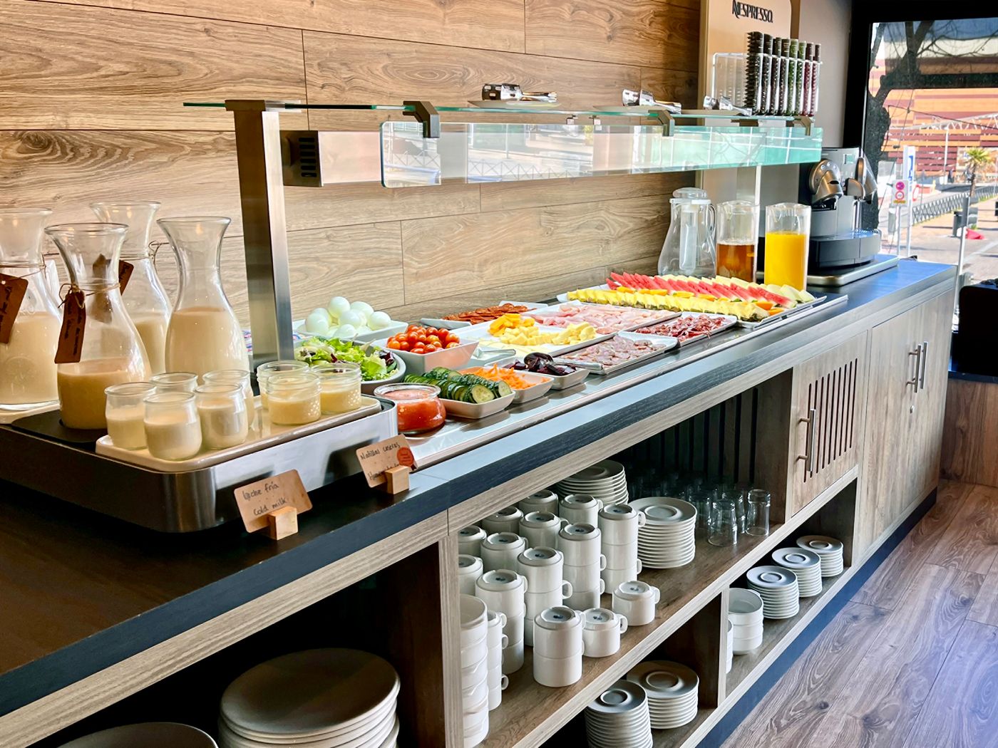 Acta-Madfor-Hotel-Restaurant-50