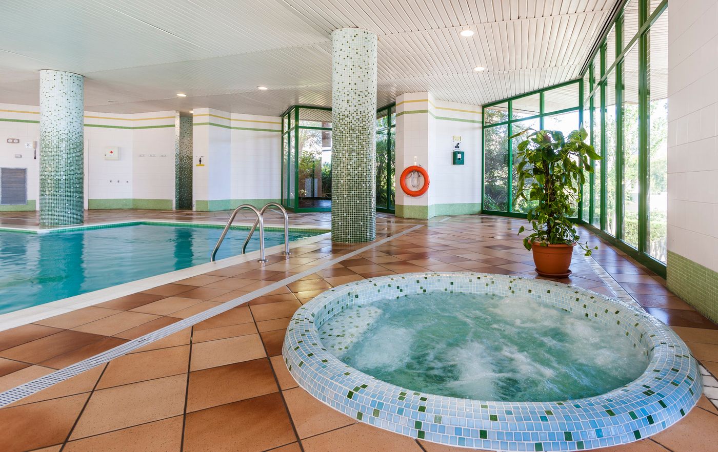 Globales Nova Apartments