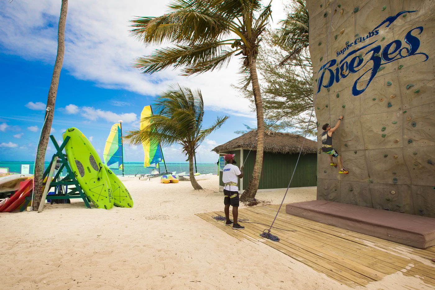 Breezes-Bahamas---Adult-Only-Sports-and-Entertainment-13