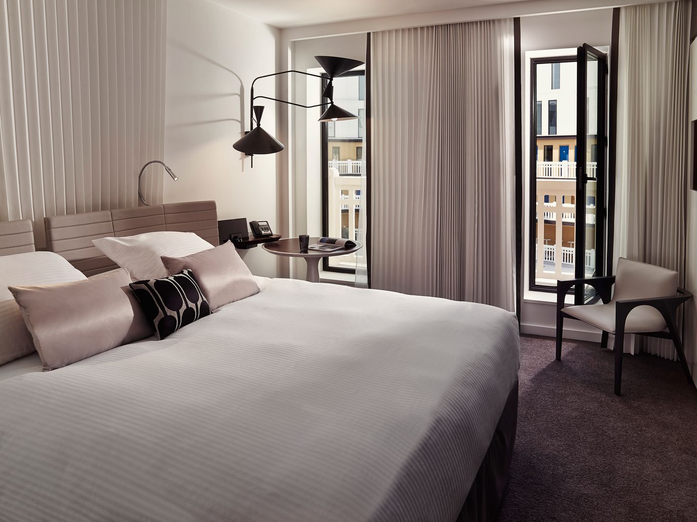 Hotel-Molitor-Paris---MGallery-Room-35