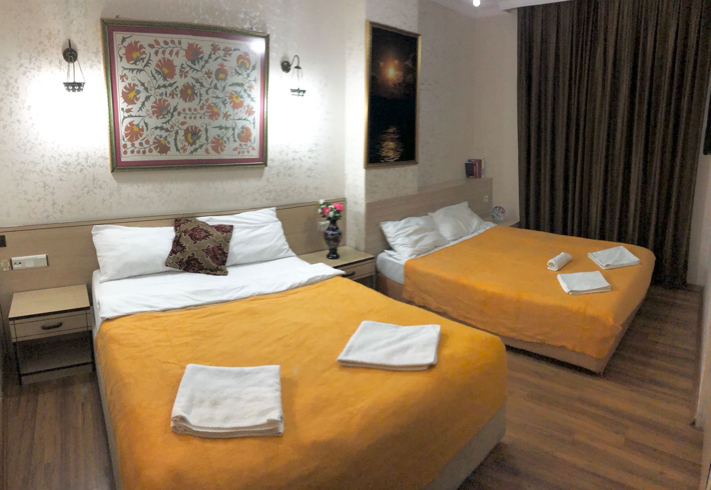 Art-City-Hotel-Room-14