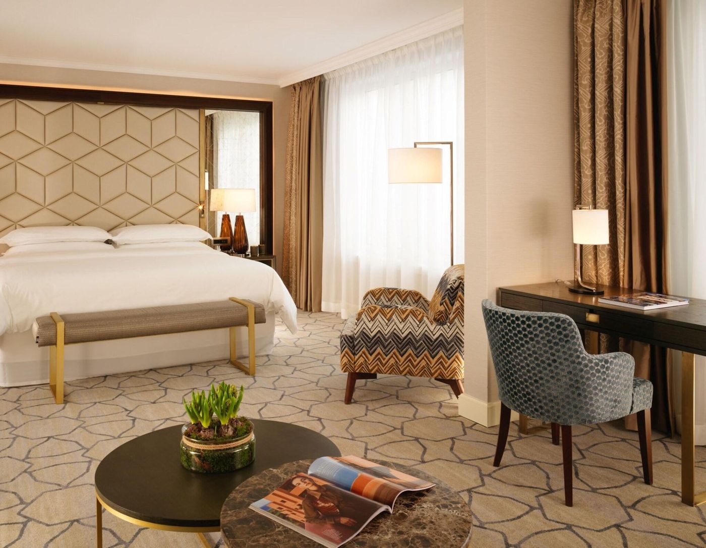 Sheraton-Warsaw-Hotel-Room-35