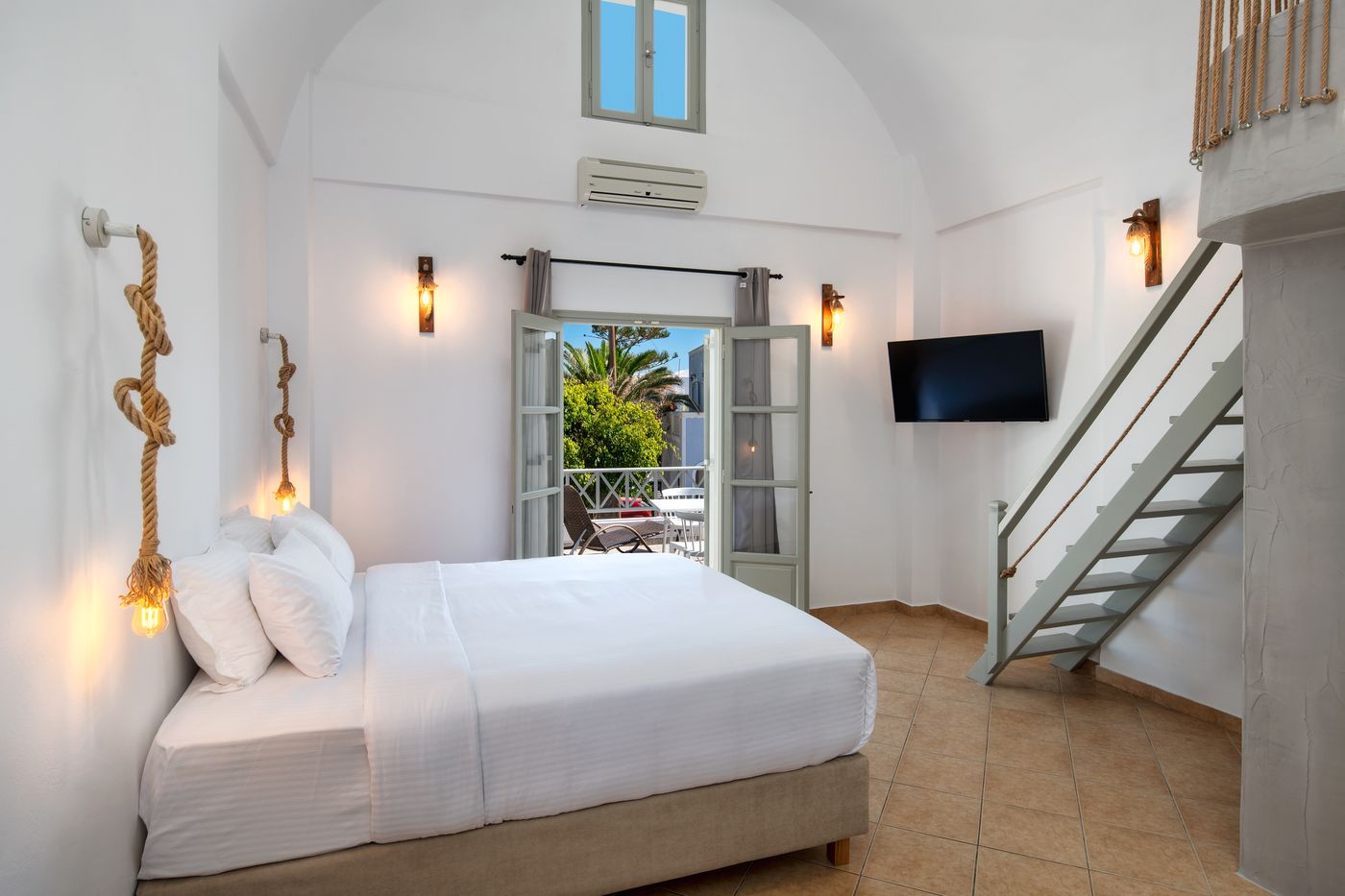 Kalya-Suites-Room-19