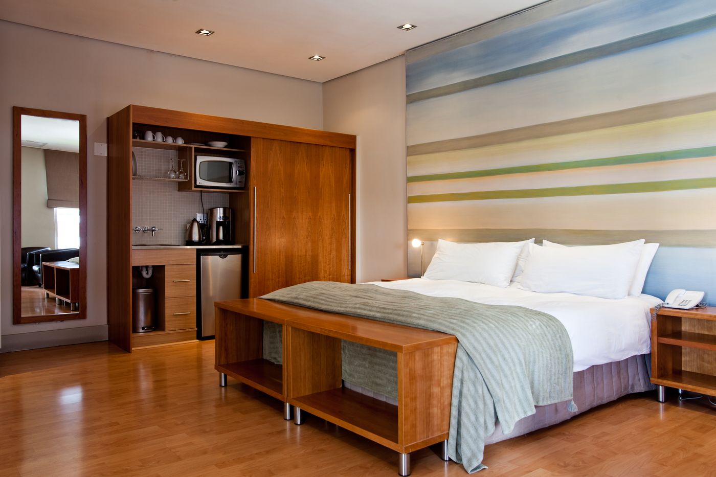 Hippo-Boutique-Hotel-Room-3