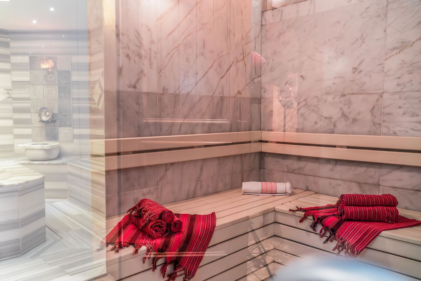 02/09/24 - Royal Wings Hotel