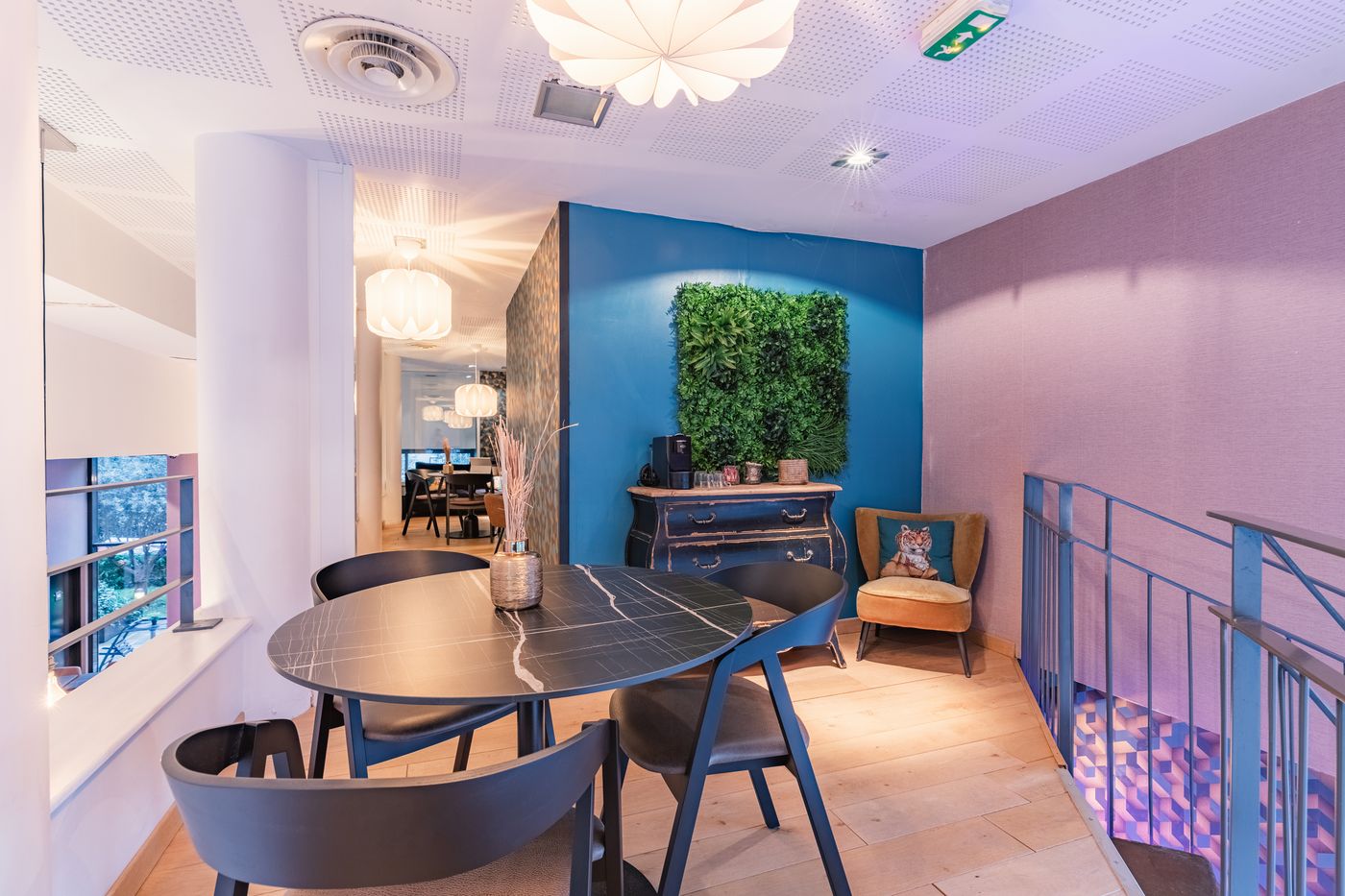 Appart-City-Collection-Paris-Grande-Bibliotheque-Lobby-16