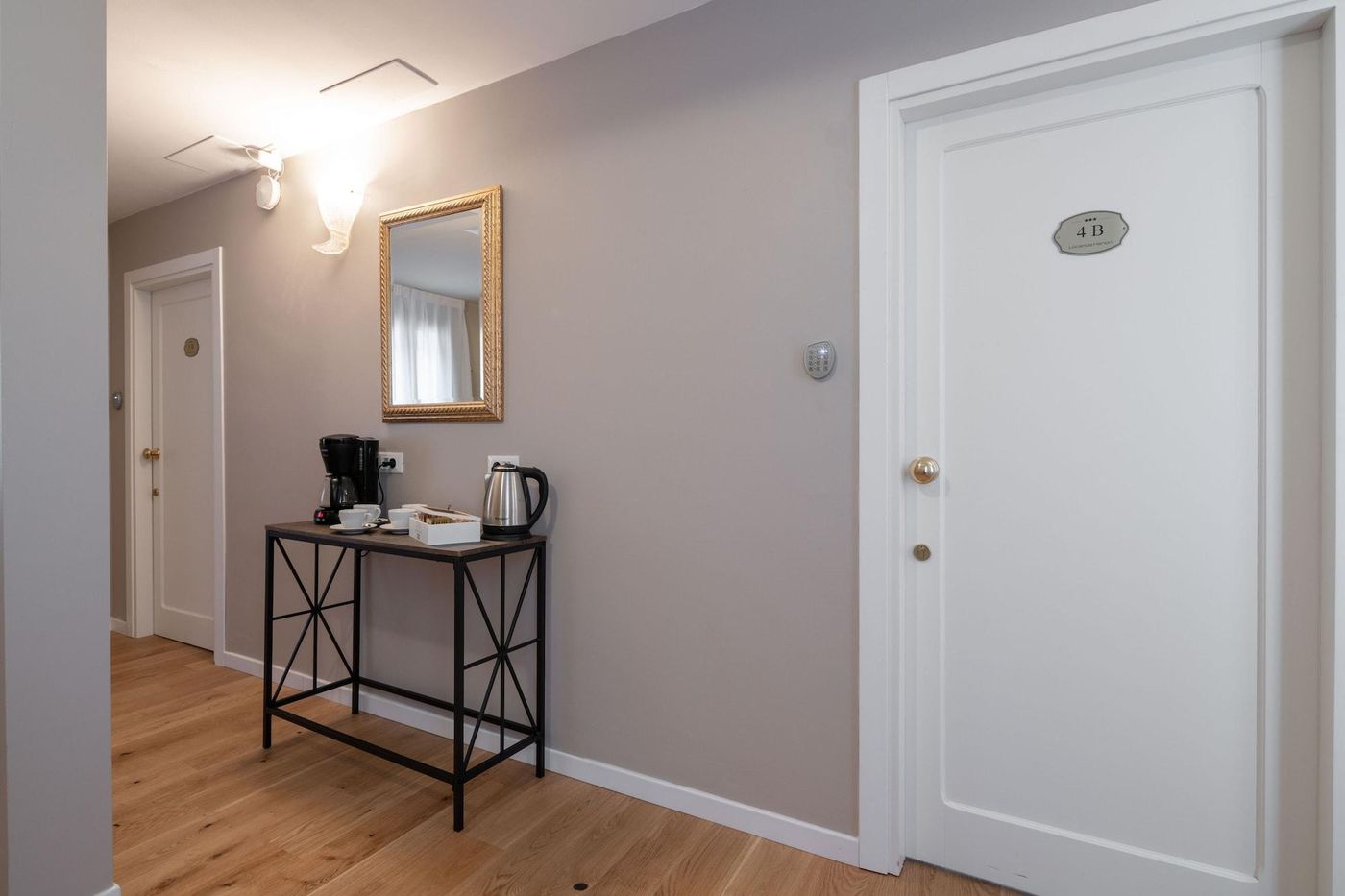 Hotel-Herion-Lobby-57