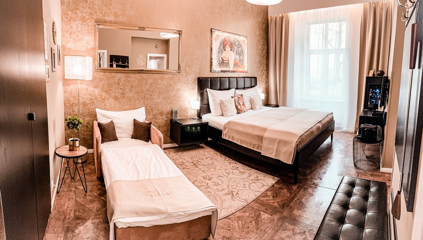 Alfons-Boutique-Hotel-Room-12