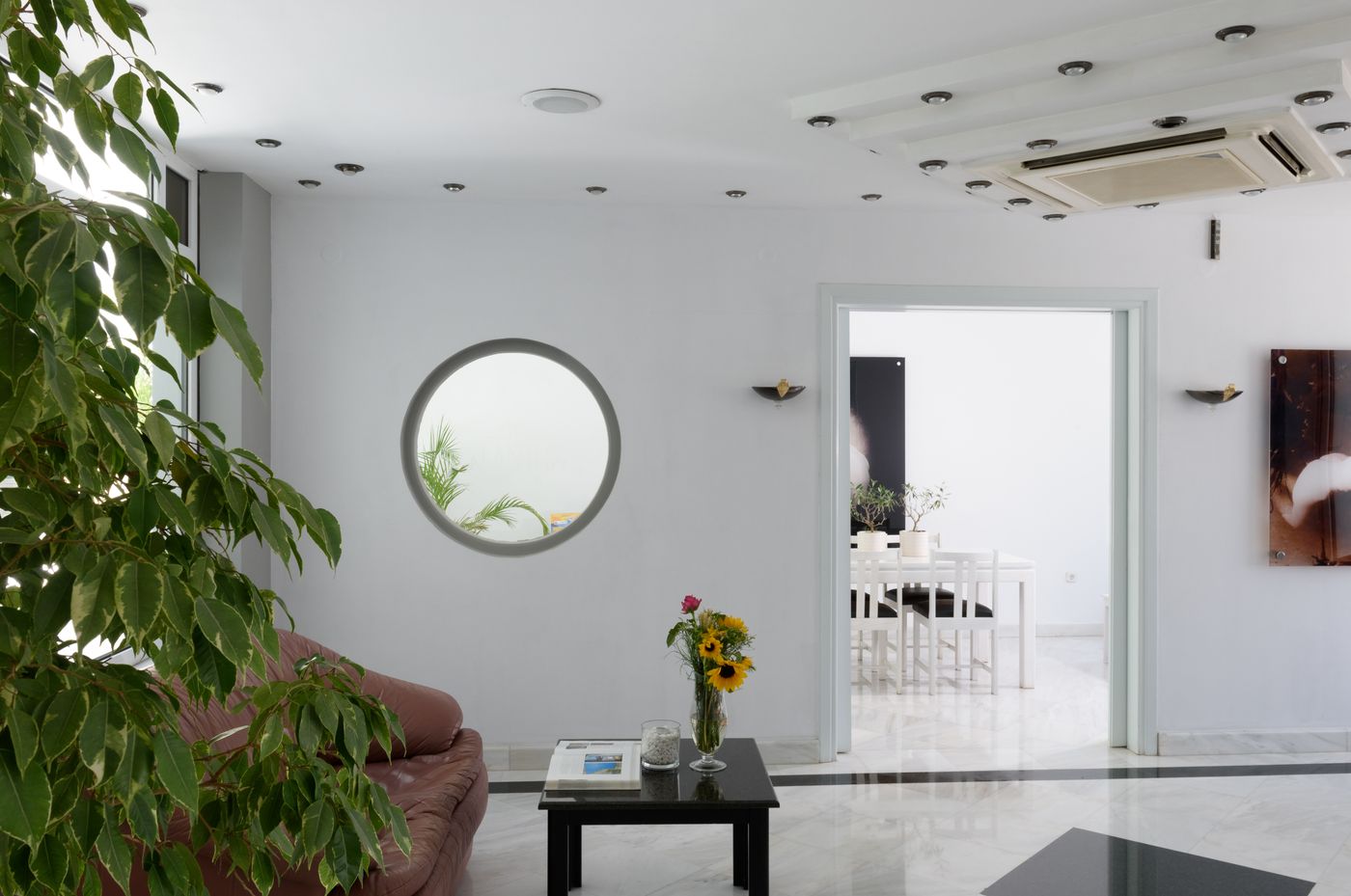 Alantha-Apts-Lobby-25