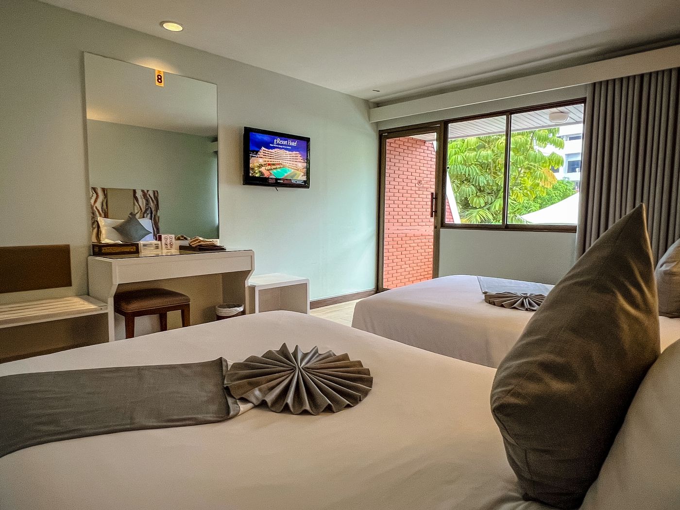 Patong-Resort--SHA-Extra-Plus--Room-25