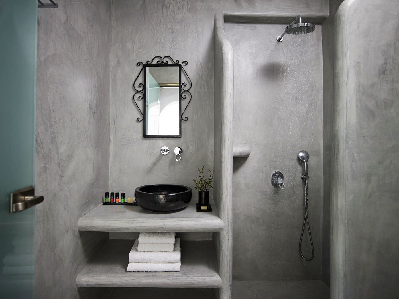 Kalisti-Hotel---Suites-Room-50