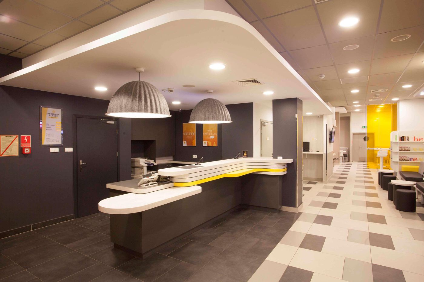 Premiere-Classe-Warschau-Lobby-14